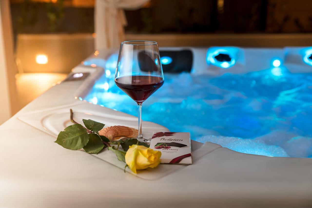 Family Apartment Dubrovnik - Private Jacuzzi Terrace, Private Parking Exteriör bild