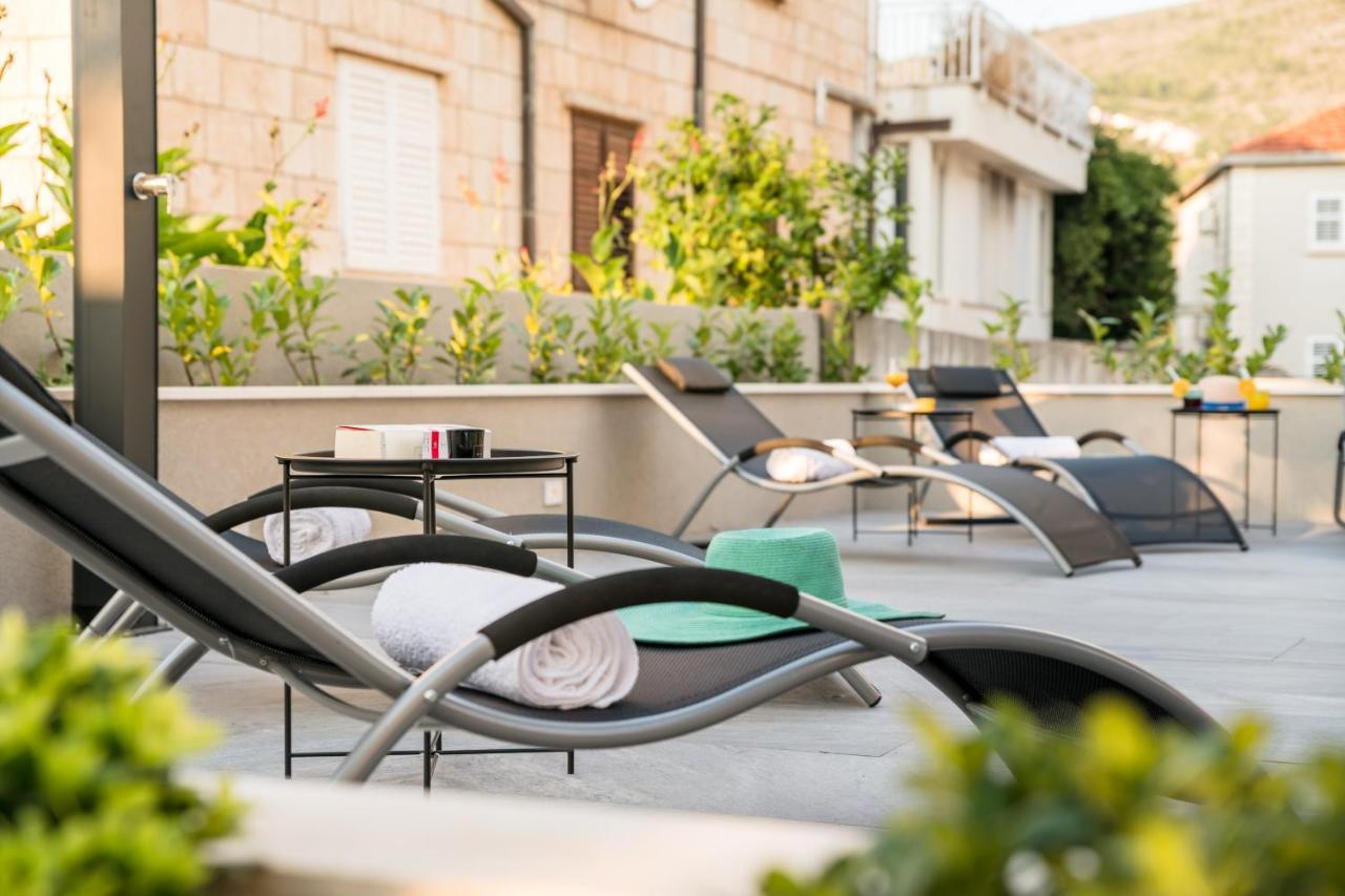 Family Apartment Dubrovnik - Private Jacuzzi Terrace, Private Parking Exteriör bild